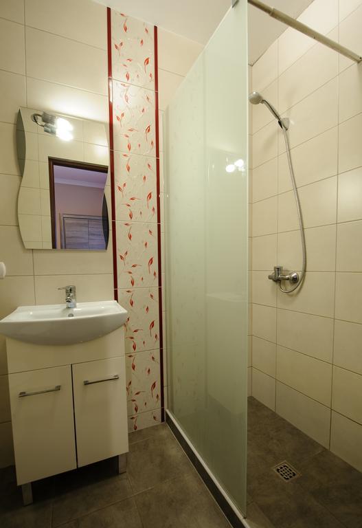Pokoje I Apartamenty Iwona Цехоцинек Екстер'єр фото
